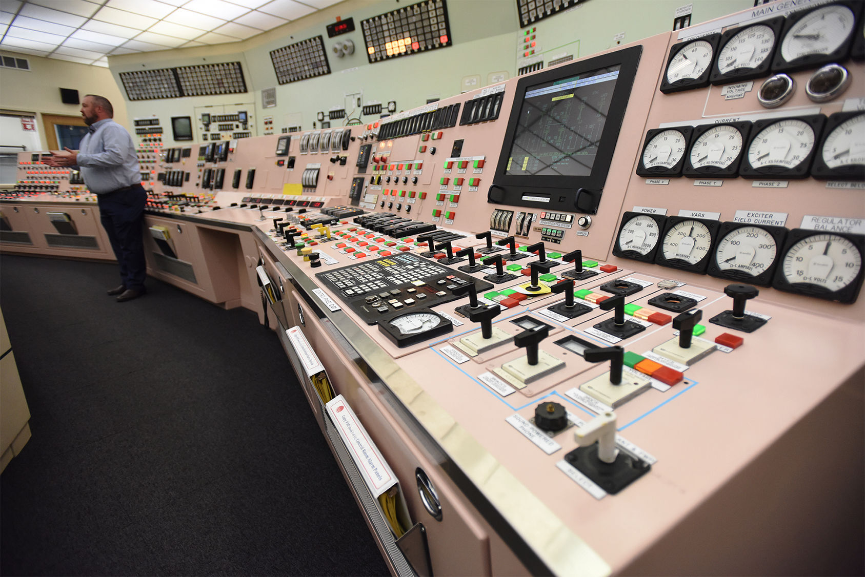 220604-HP-palisades-shutdown2-photo.jpg